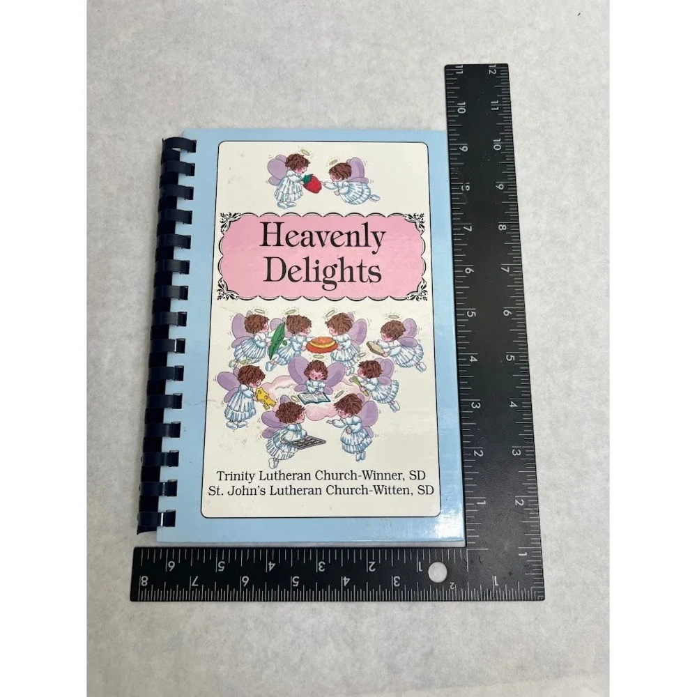 Heavenly Delights Cookbook Trinity Lutheran Church Winner SD 1995 Spiral Bound